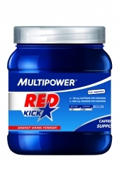 Red Kick Pulver | Red Kick Pulver von Multipower! Hol dir den extra Kick für ein intensiveres Training – individuell für deine Bedürfnisse dosierbar. Das enthaltene Koffein erweitert die Gefäße und steigert so deine Reaktionsfähigkeit. Eine verbesserte Sauerstoffversorgung kann zudem zu einer Steigerung der Leistungsfähigkeit führen. Auch das zugesetzte Guarana liefert dem Körper nachhaltig Koffein. Es wird jedoch langsam und über einen längeren Zeitraum ins Blut abgegeben. Der Körper kann daher ausgedehnt die positiven und leistungssteigernden Effekte des Koffeins nutzen.